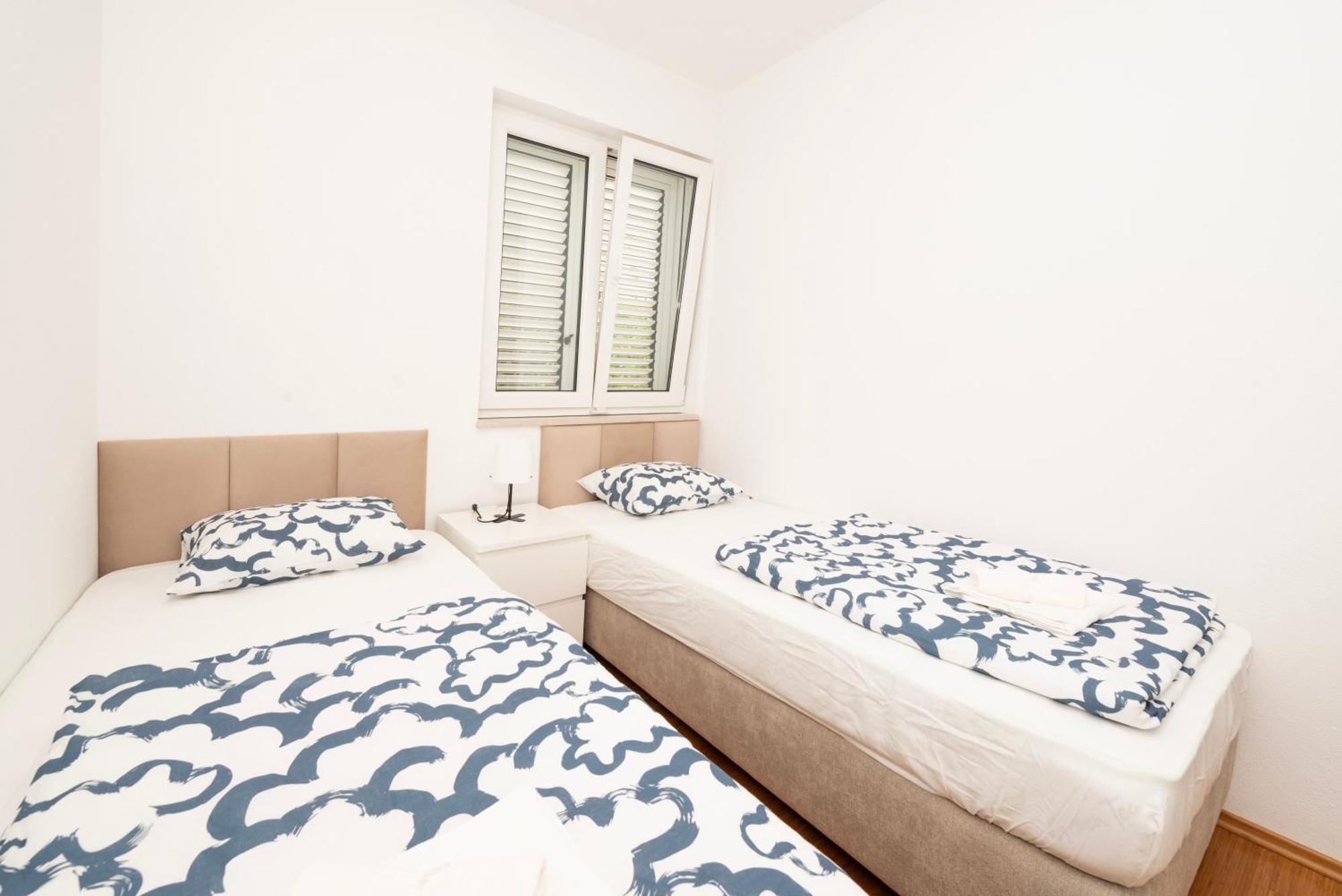 Apartment Paula Trogir Exterior foto